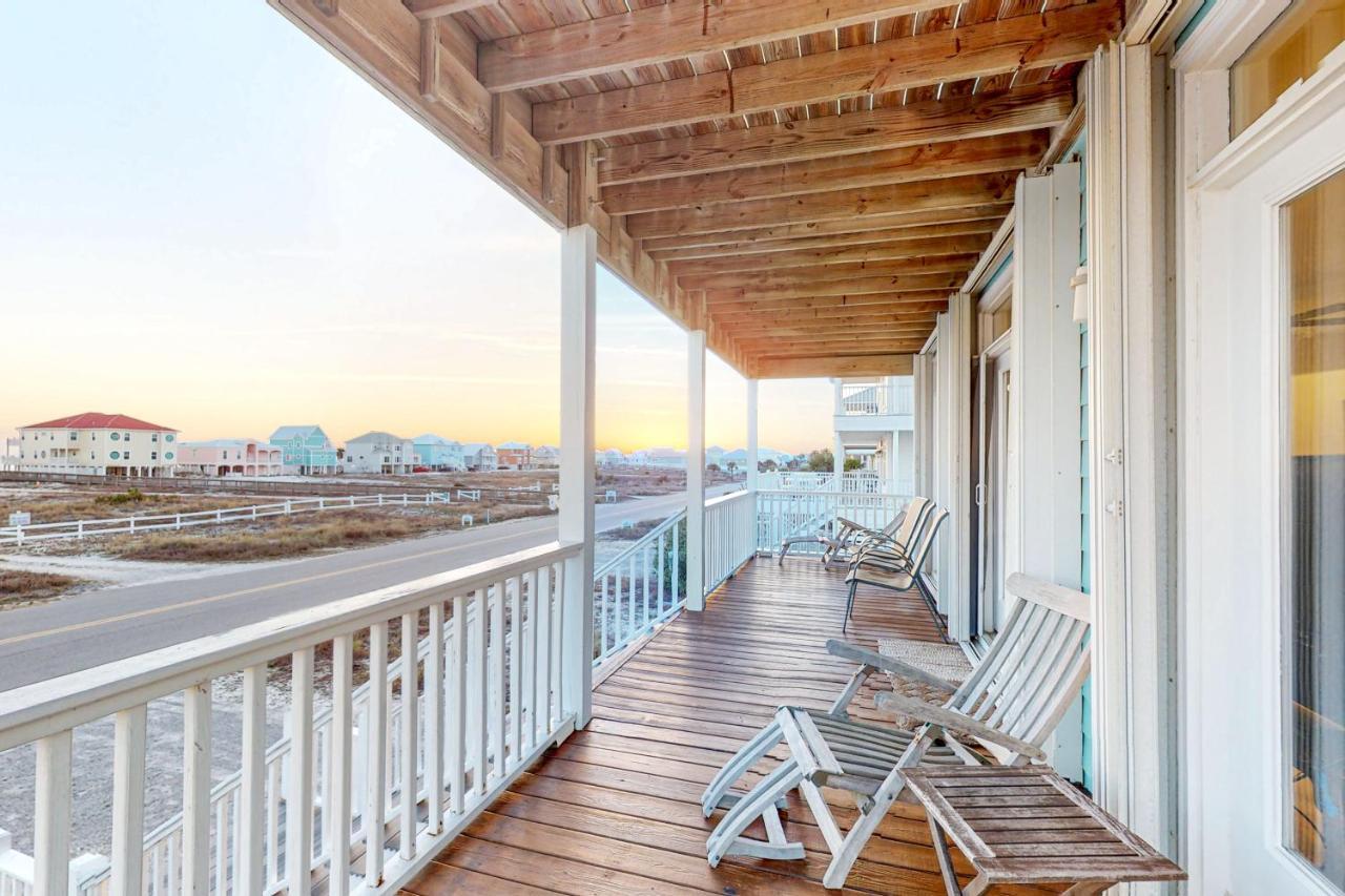 Bulldog Beach House Галф Шорс Екстериор снимка